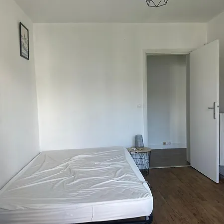 Appartement Joli T3, A 15 Mins A Pied De La Gare Sncf